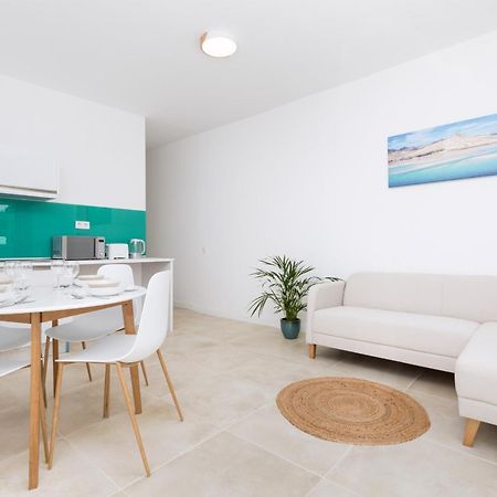 Flor De Hibisco Deluxe Apartments Pájara 外观 照片