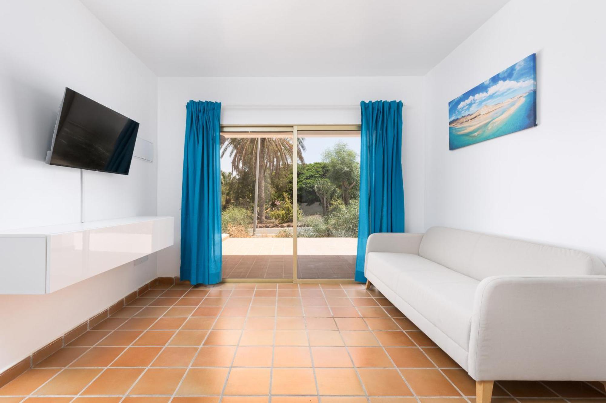 Flor De Hibisco Deluxe Apartments Pájara 外观 照片